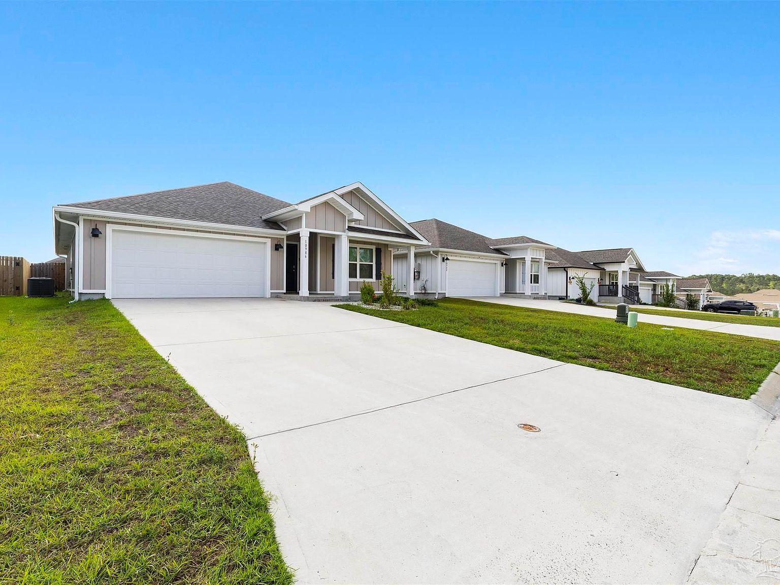 10986 Blacktail Loop Pensacola, FL 32526 - Thumbnail 3