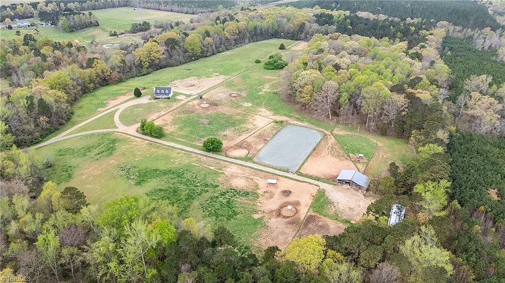 3880 L Lawrence Trl Graham, NC 27253 - Thumbnail 3