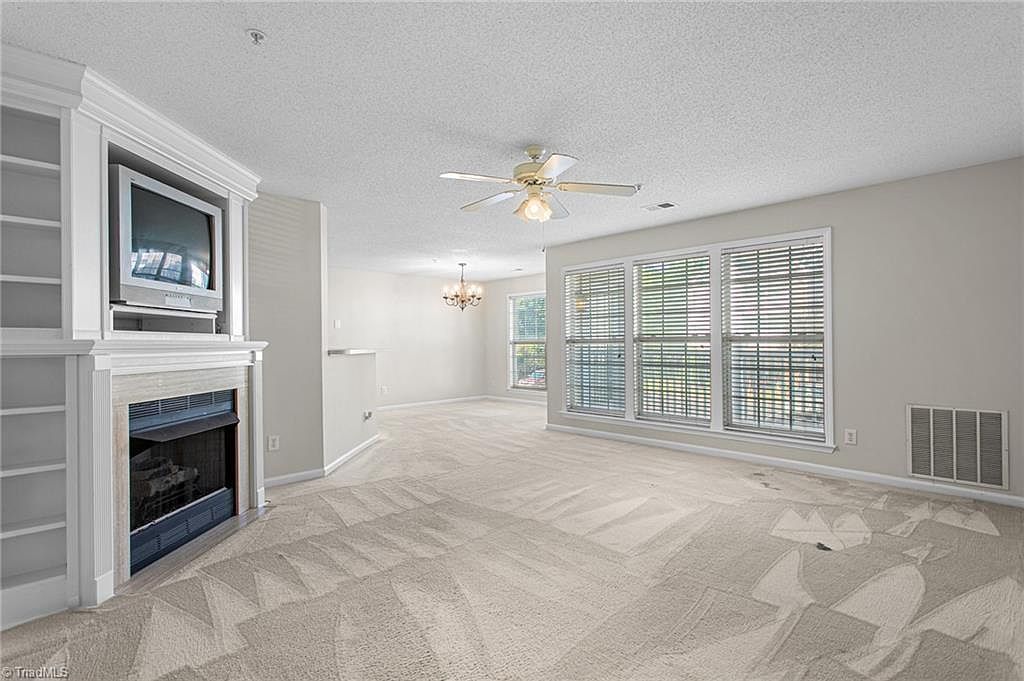 2219 Delaney Dr #214 Burlington, NC 27215 - Thumbnail 3