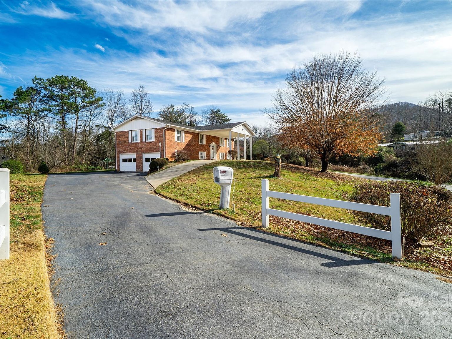 358 Goughes Branch Rd Leicester, NC 28748 - Thumbnail 3