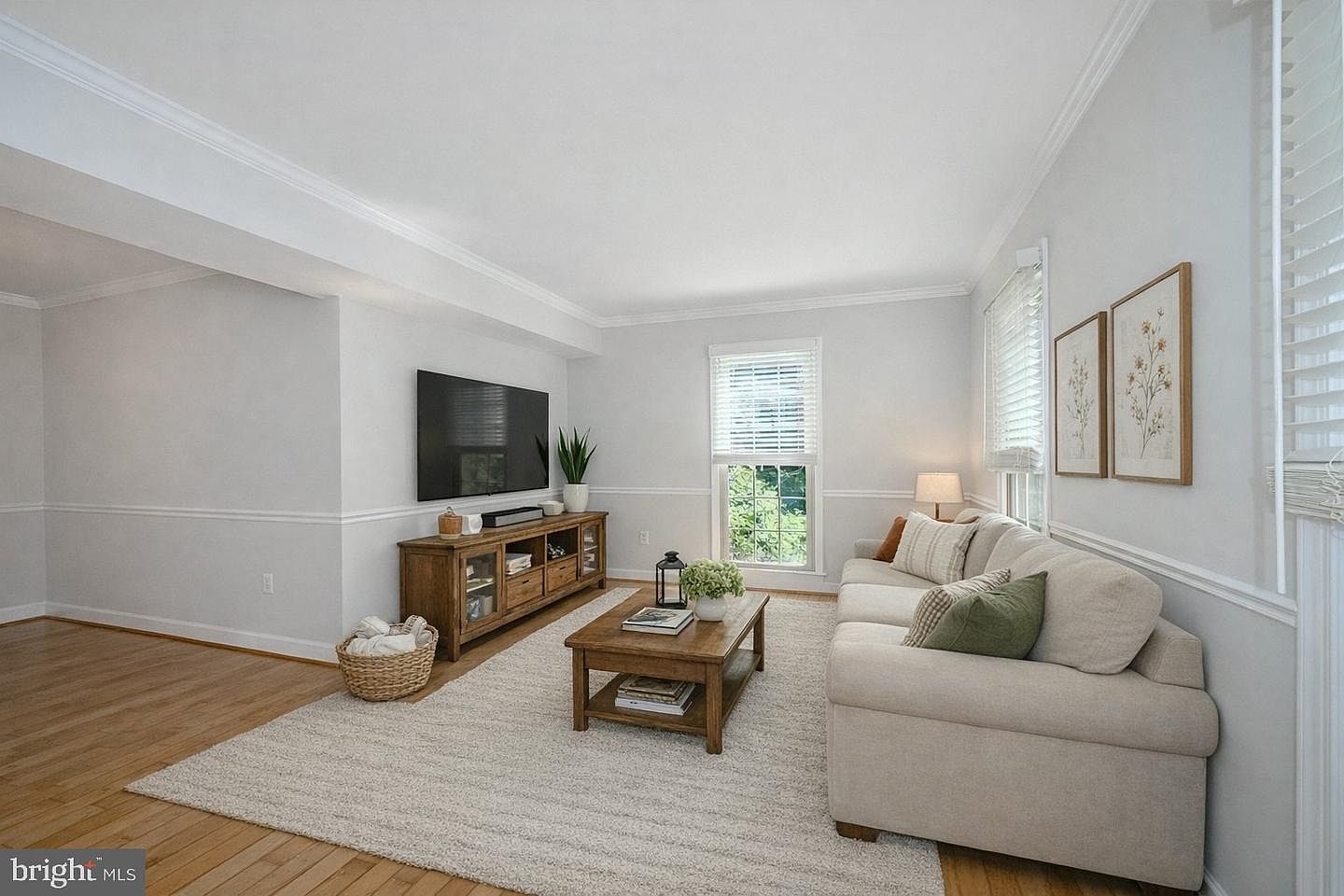 9648 Masterworks Dr Vienna, VA 22181 - Thumbnail 3