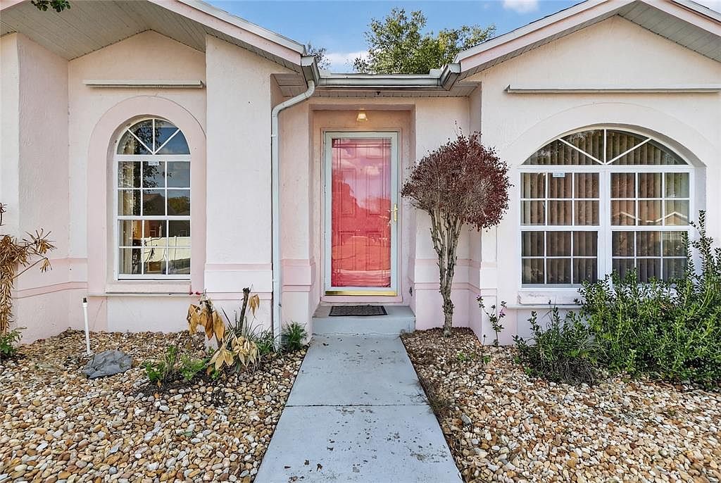 5890 Driftwood Dr Winter Haven, FL 33884 - Thumbnail 3