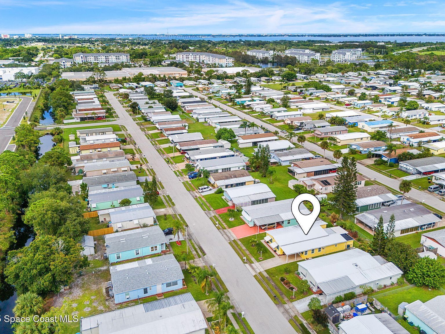 1885 Mango St NE Palm Bay, FL 32905 - Thumbnail 3