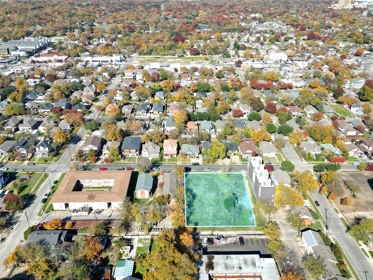 710 & 716 W 9th St Dallas, TX 75208 - Thumbnail 3