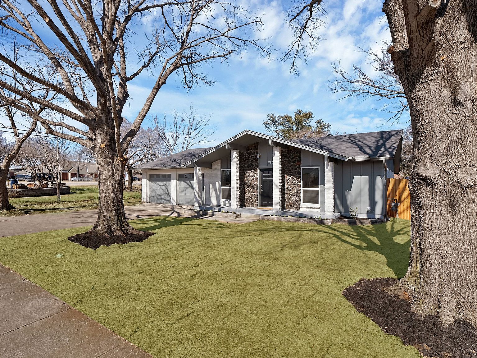 7805 Emerald Hills Way North Richland Hills, TX 76180 - Thumbnail 3