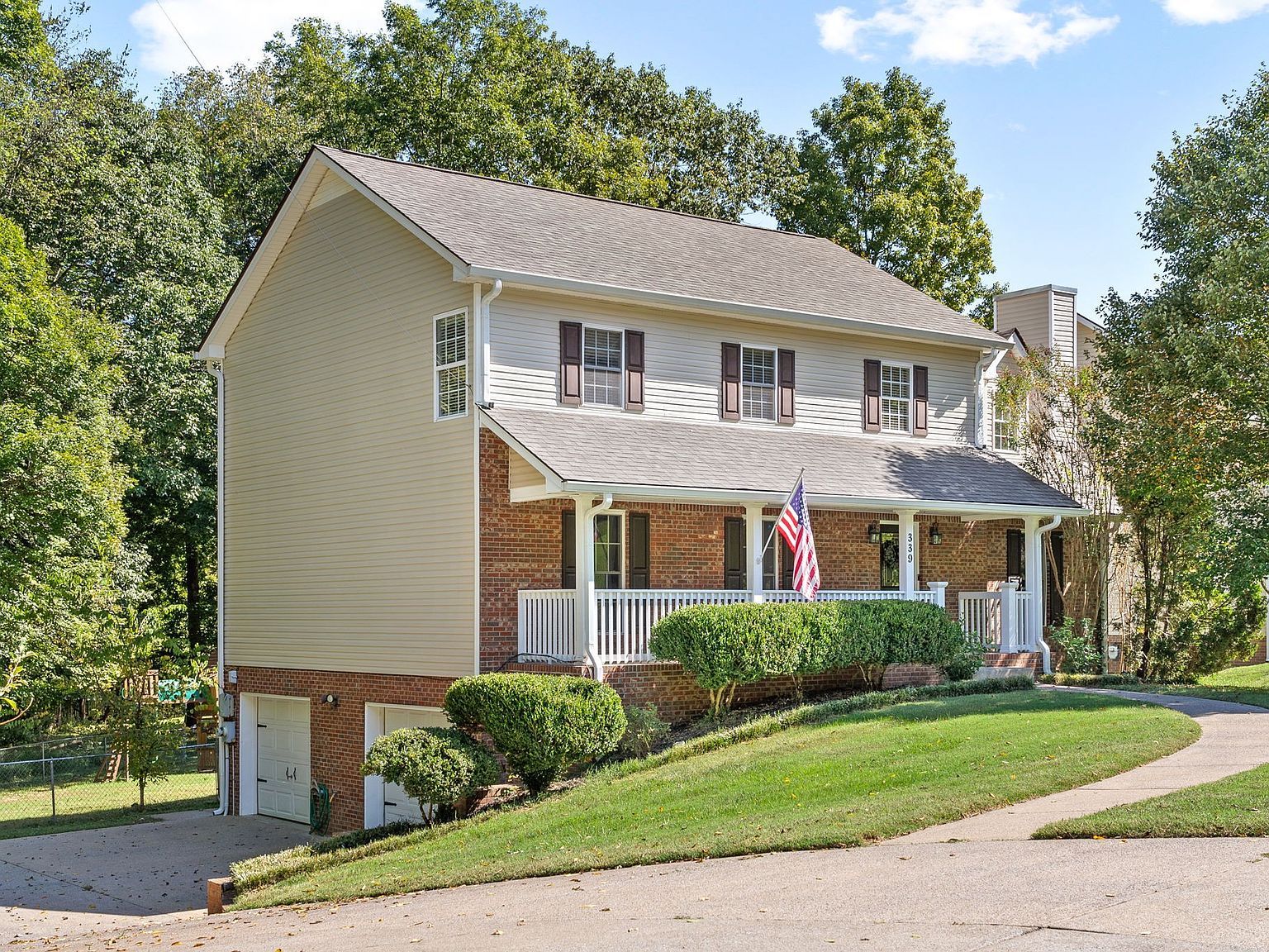 339 Wells Ct Clarksville, TN 37043 - Thumbnail 3