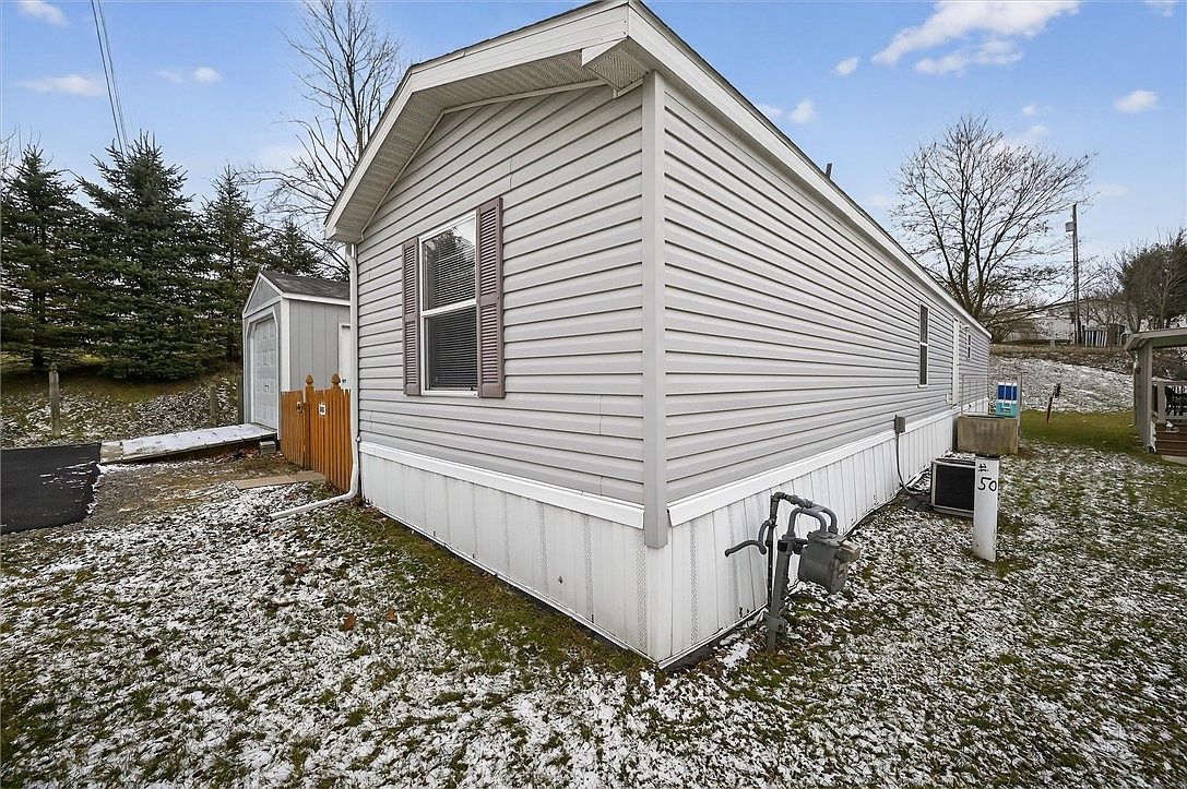 640 Deana Way Rochester, PA 15074 - Thumbnail 3