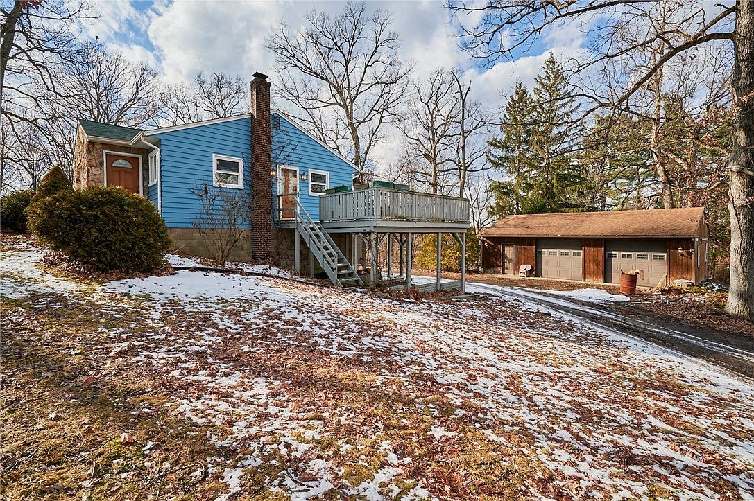 331 Winfield Rd Cabot, PA 16023 - Thumbnail 3