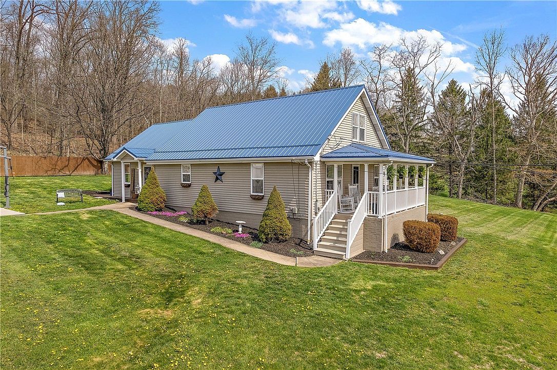 1242 Saxonburg Blvd Tarentum, PA 15084 - Thumbnail 3