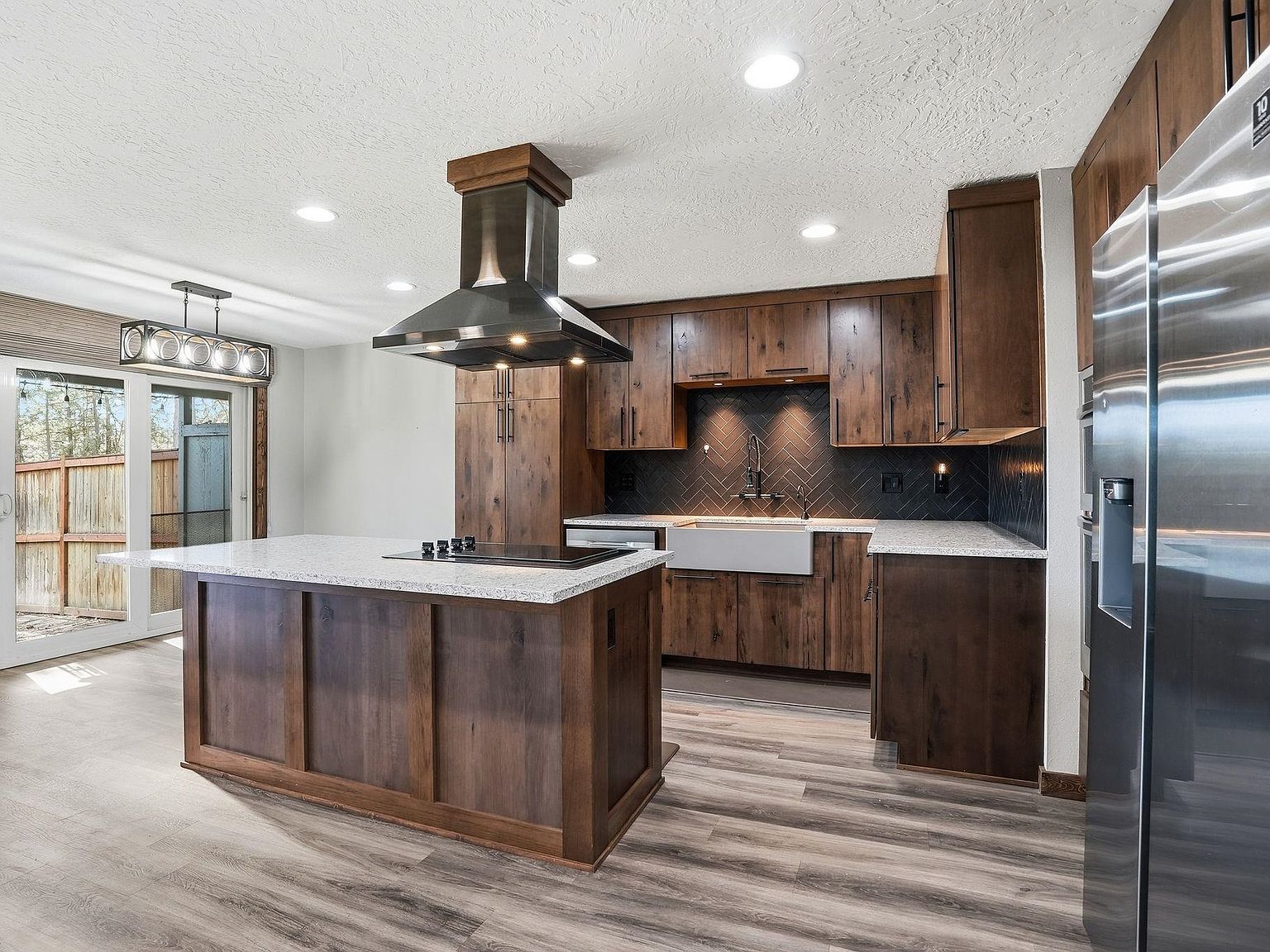 1122 E Bedivere Dr Spokane, WA 99218 - Thumbnail 3