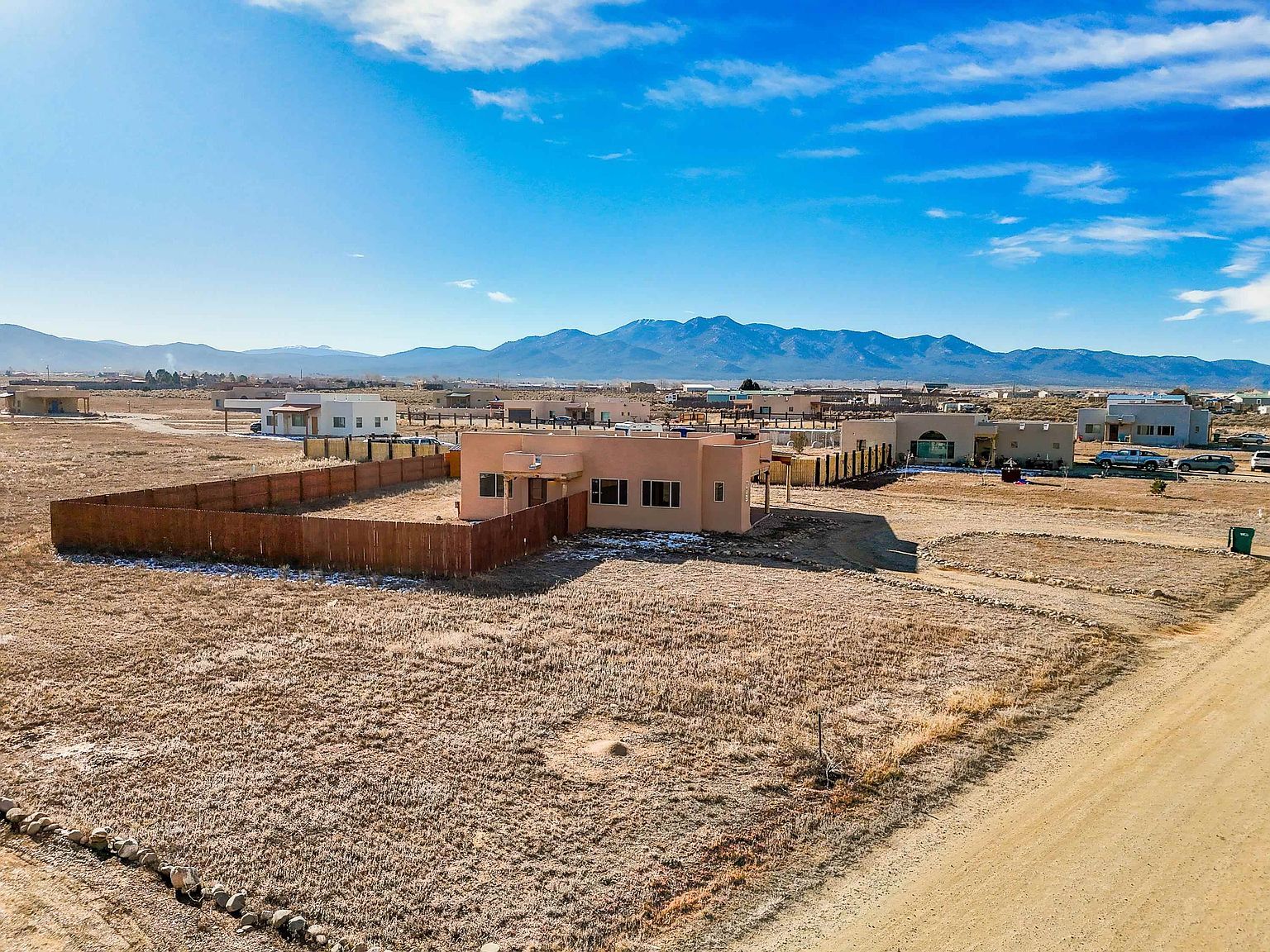 5 Calle De Cazador Ranchos De Taos, NM 87557 - Thumbnail 3