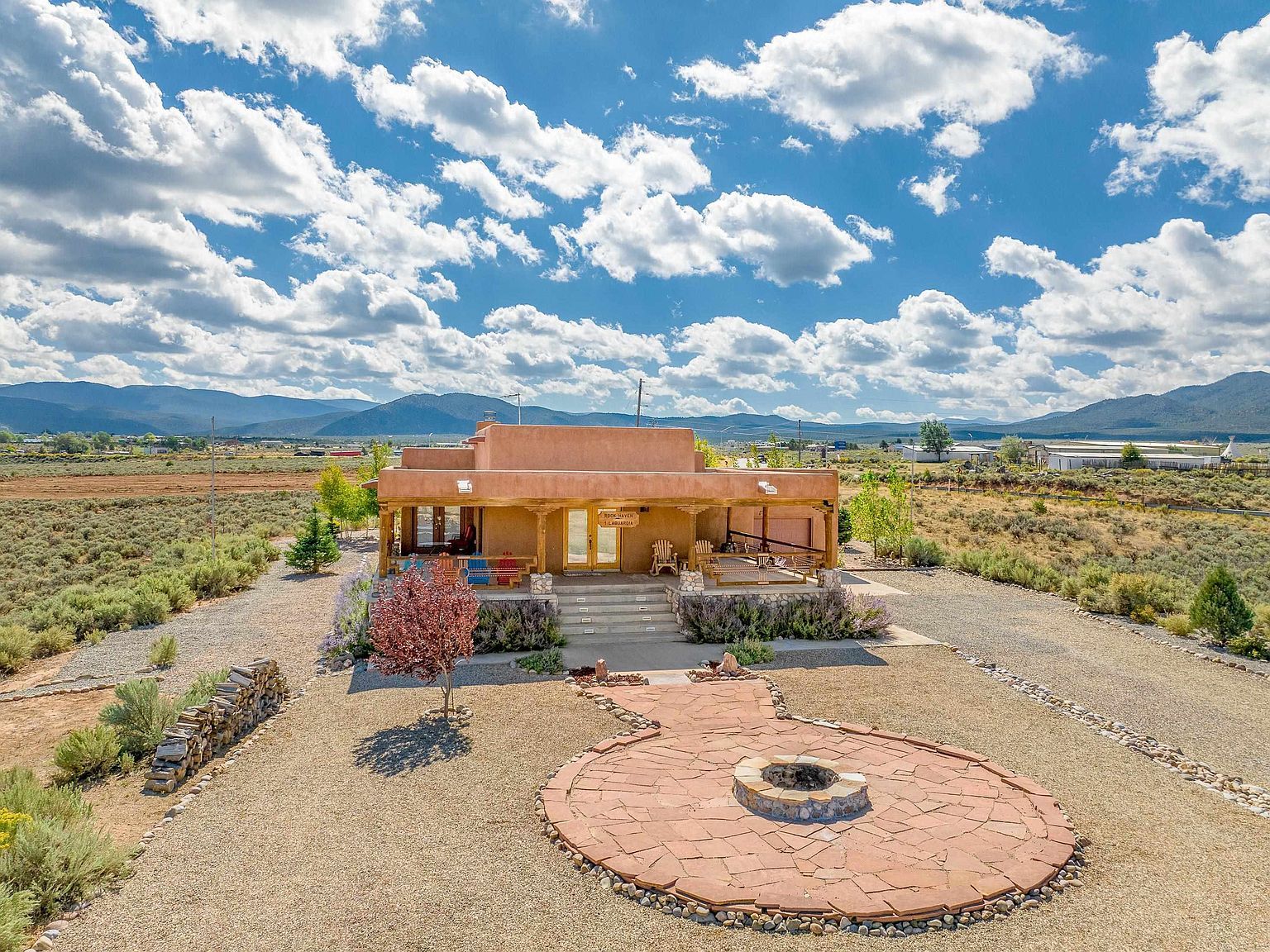 1 La Guardia Rd Ranchos De Taos, NM 87557 - Thumbnail 3