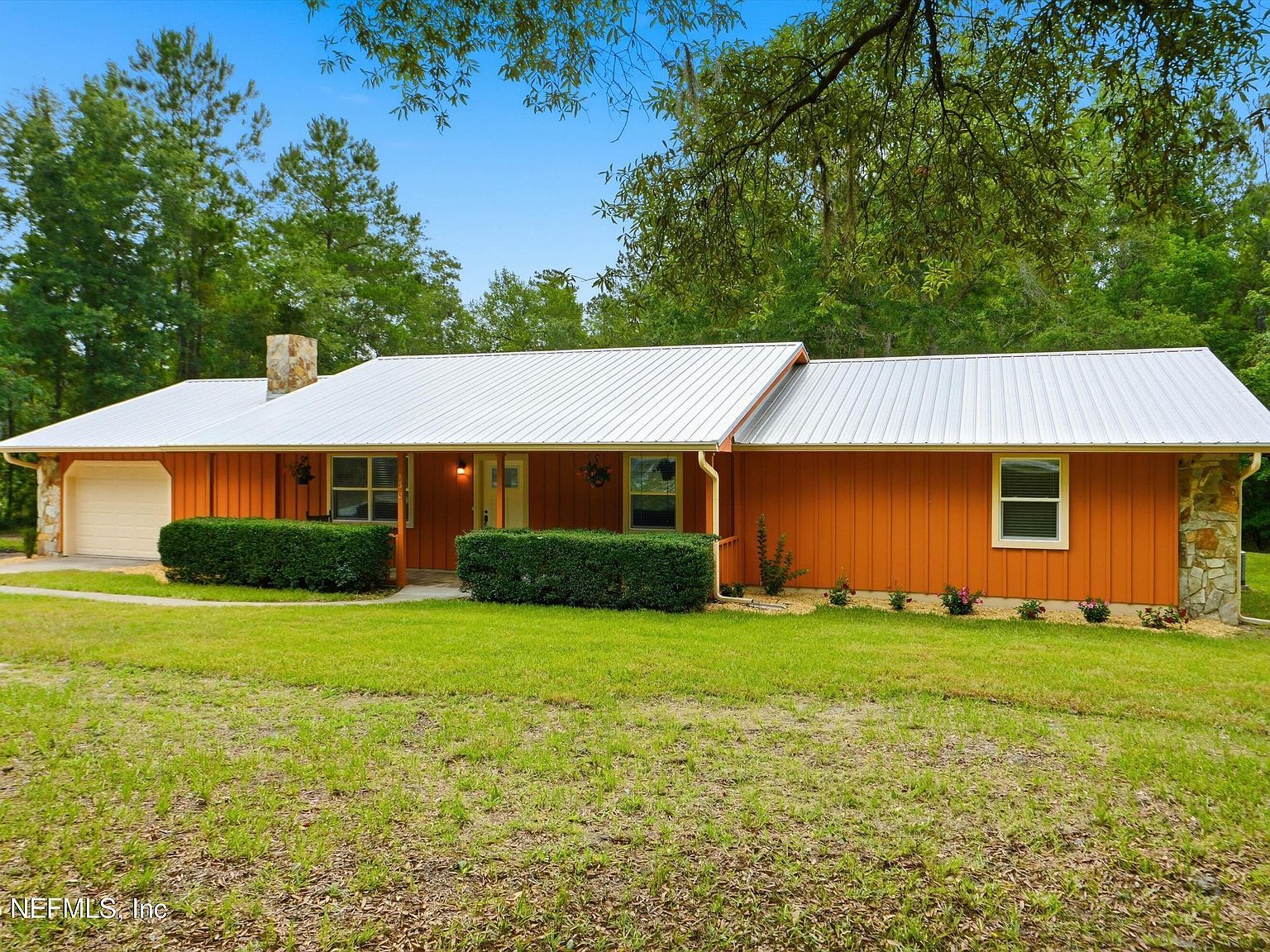 130 Wippletree Ct Palatka, FL 32177 - Thumbnail 3