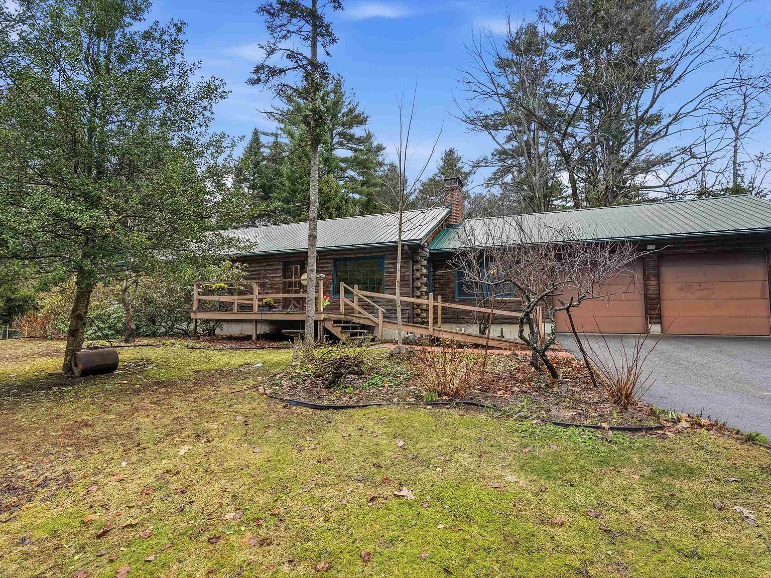 171 Crawley Falls Rd Brentwood, NH 03833 - Thumbnail 3