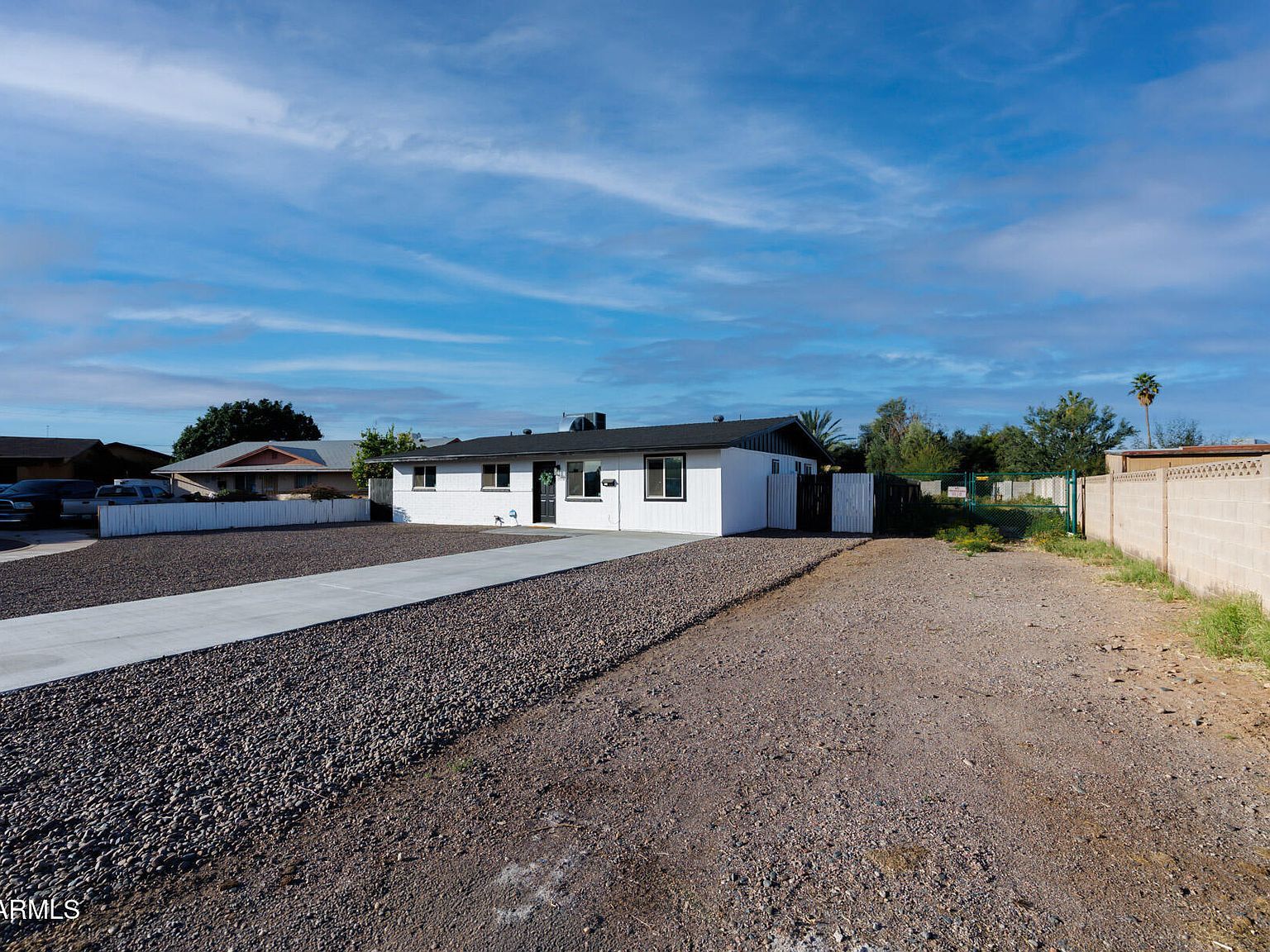 1458 S Key Cir Mesa, AZ 85210 - Thumbnail 3