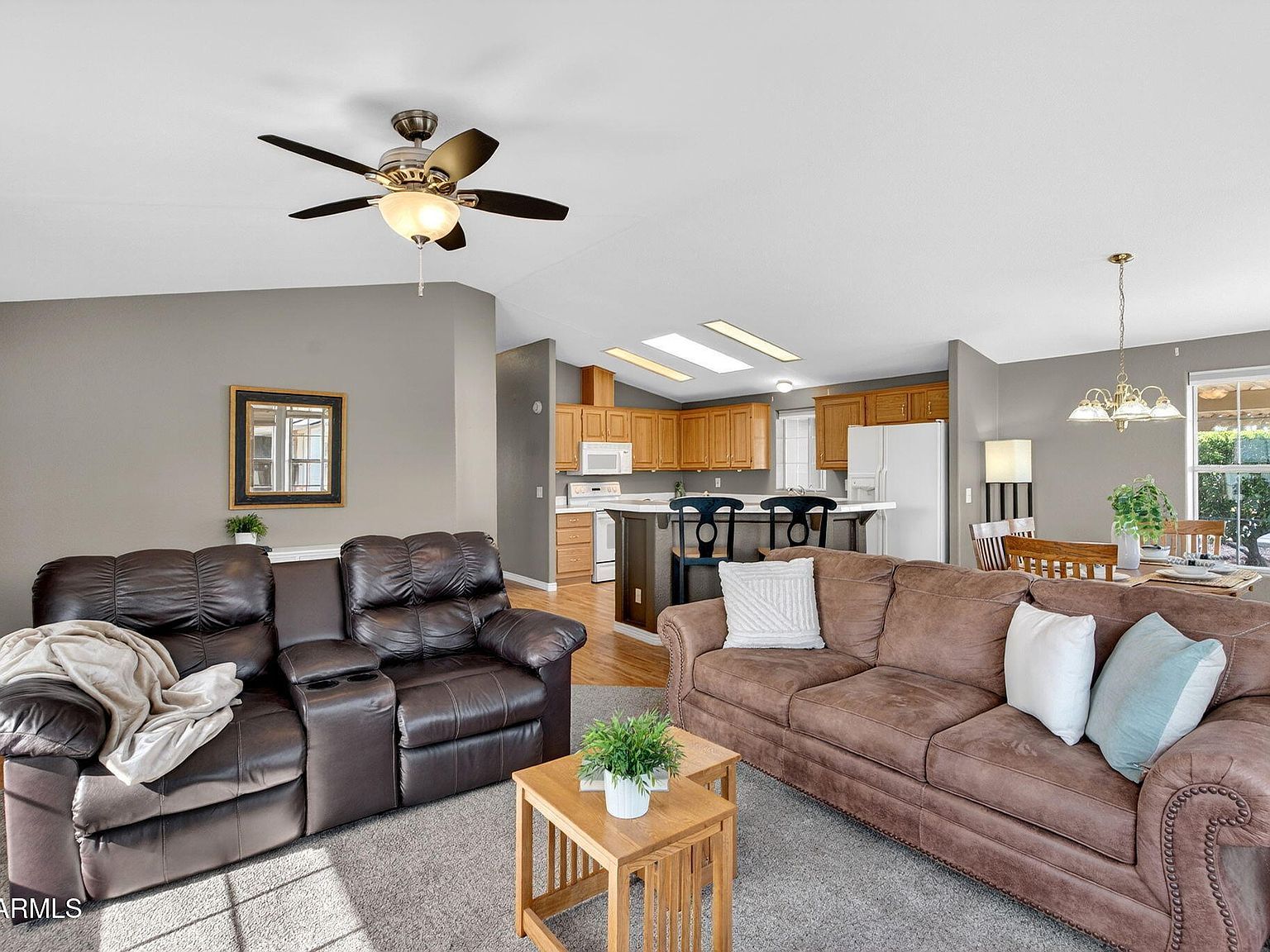 804 E Tee St San Tan Valley, AZ 85140 - Thumbnail 3