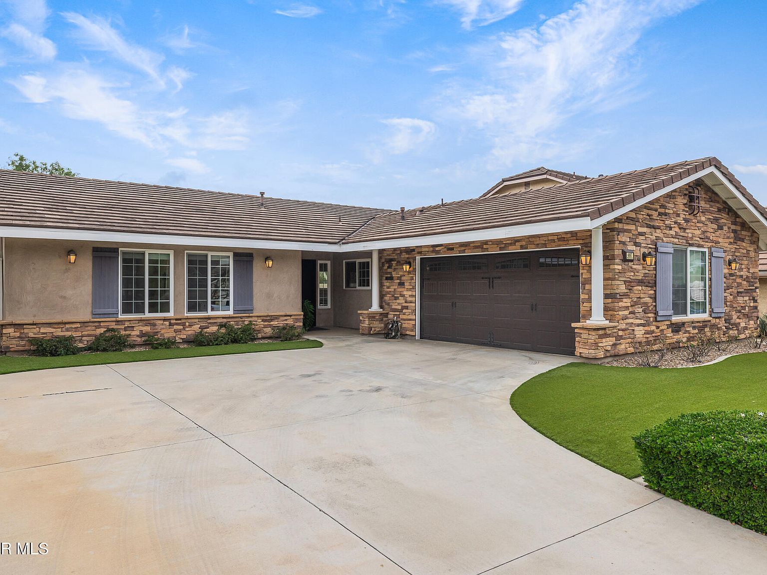 4067 Weeping Willow Dr Moorpark, CA 93021 - Thumbnail 3