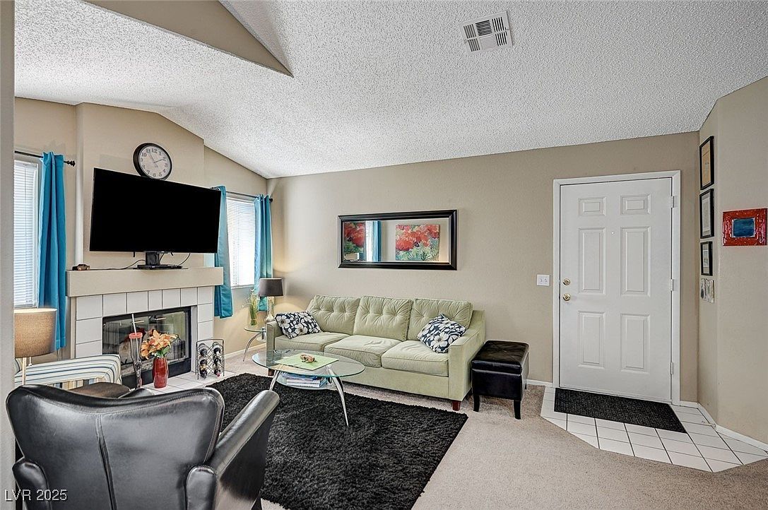 7905 Lago Vista Ln UNIT 203 Las Vegas, NV 89145 - Thumbnail 3