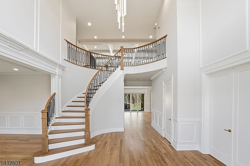 2 Heather Ln Scotch Plains Township, NJ 07076 - Thumbnail 3