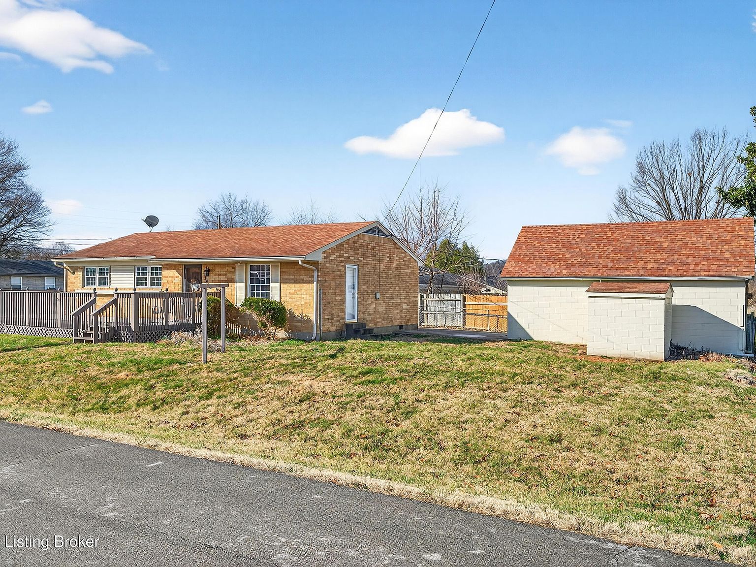 149 N Circlecrest Dr Louisville, KY 40229 - Thumbnail 3