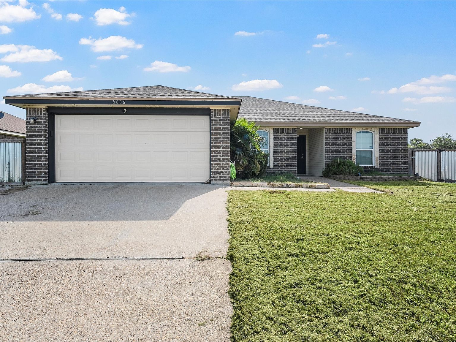 3005 Cricket Dr Waco, TX 76705 - Thumbnail 3