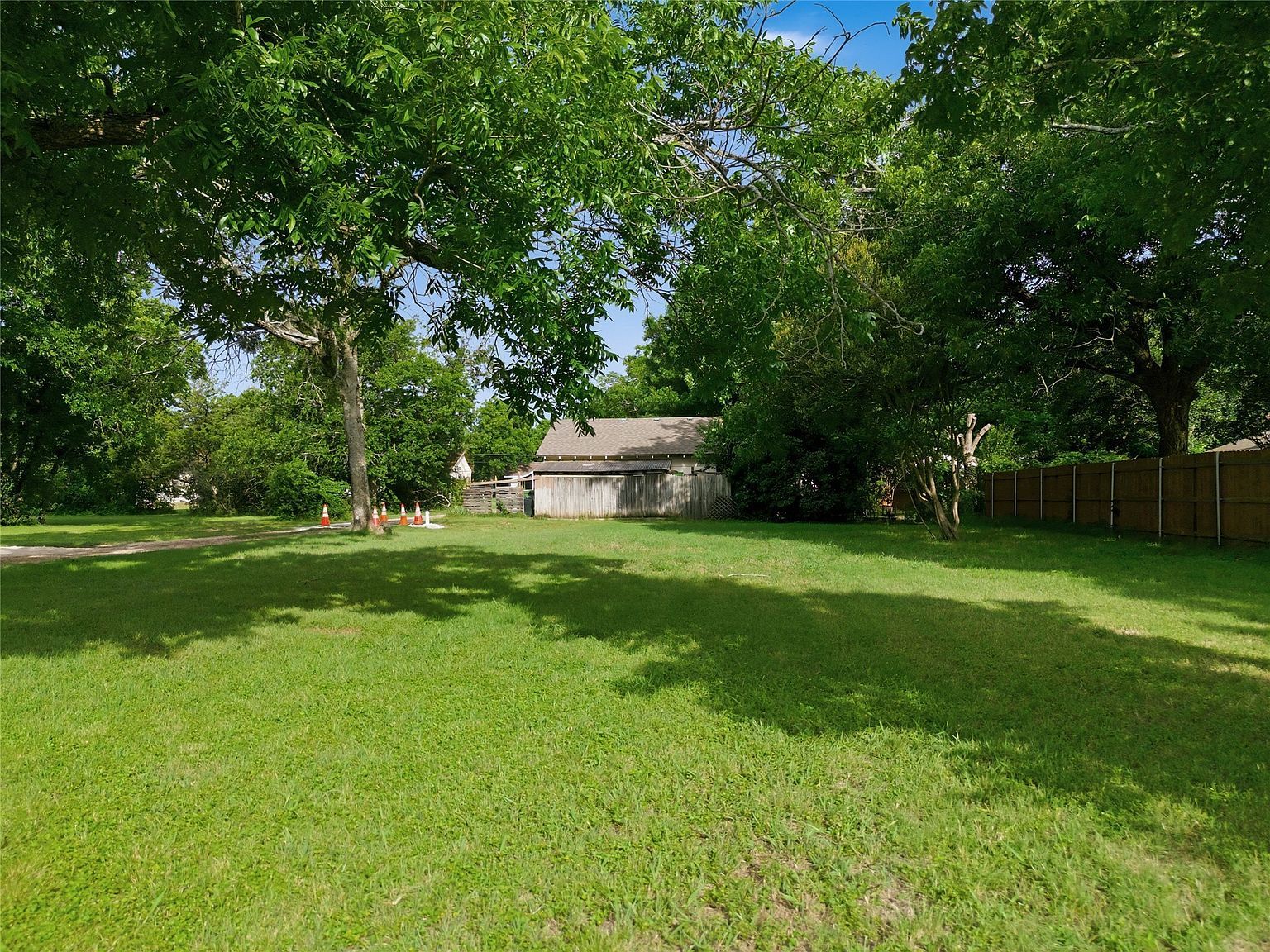 703 N Reagan St West, TX 76691 - Thumbnail 3