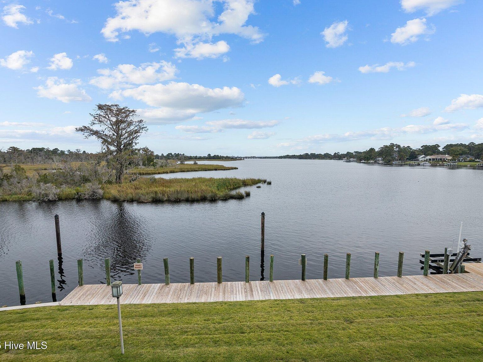 24 Batts Hill Rd New Bern, NC 28562 - Thumbnail 3