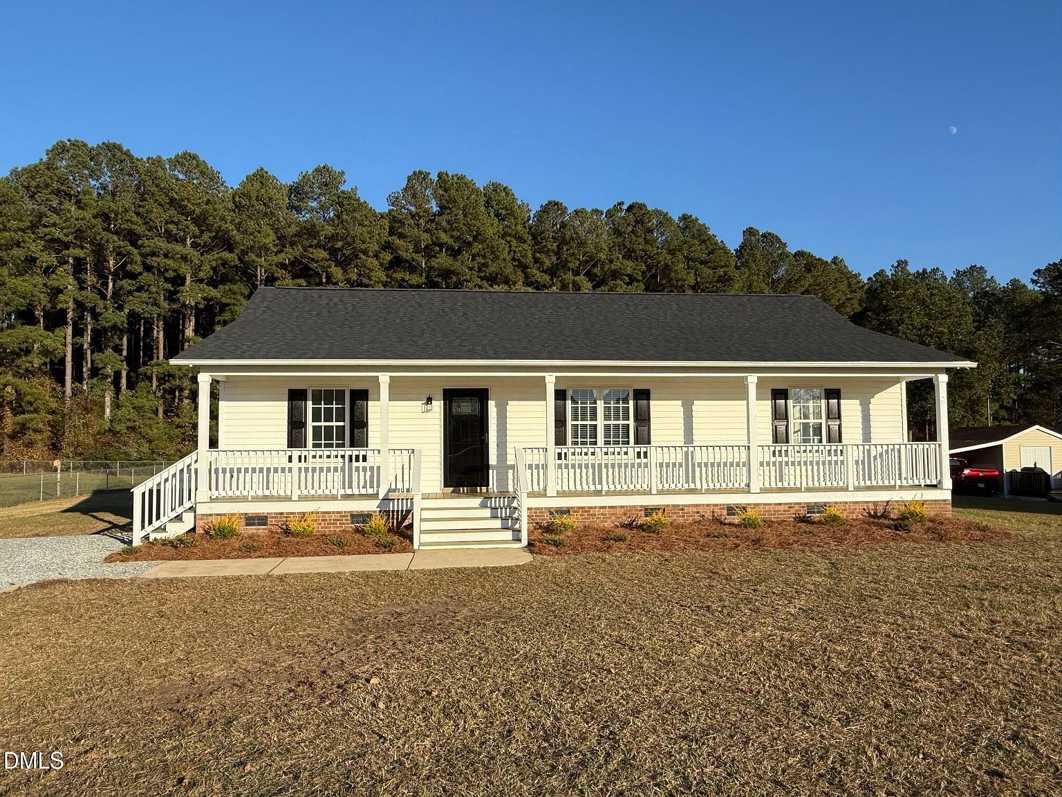 106 Hilltop Dr Four Oaks, NC 27524 - Thumbnail 3