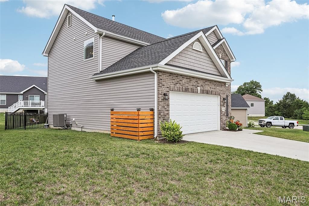 171 Prairie Wind Dr Wentzville, MO 63385 - Thumbnail 3