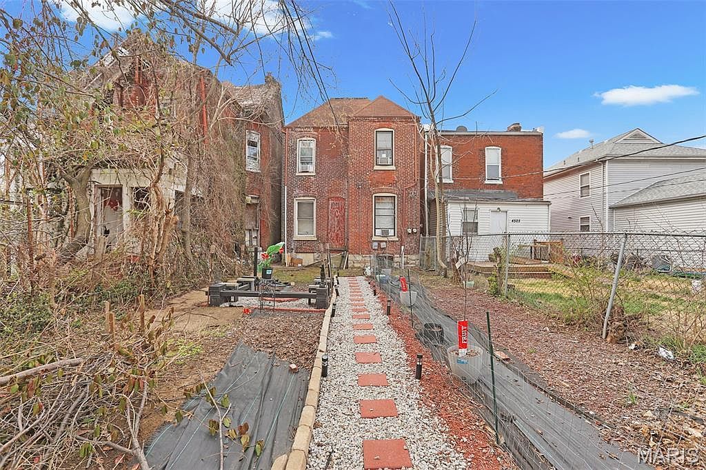 4523 Page Blvd Saint Louis, MO 63113 - Thumbnail 3