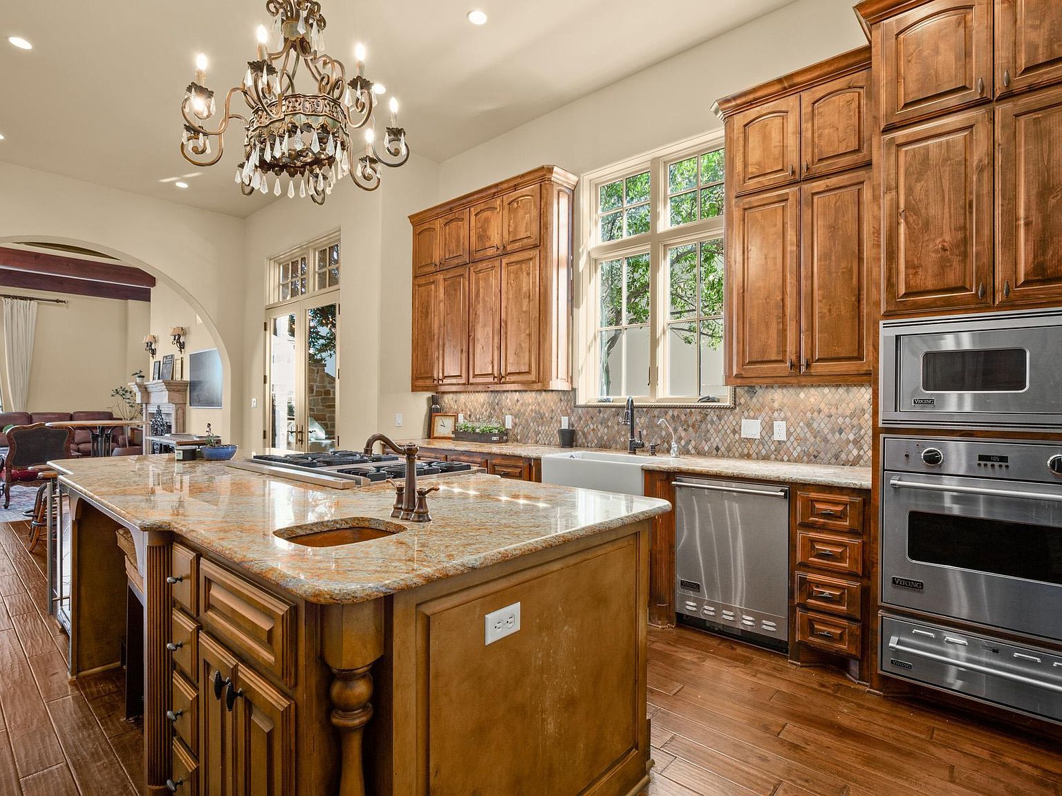 13240 Villa Montana Way Austin, TX 78732 - Thumbnail 3