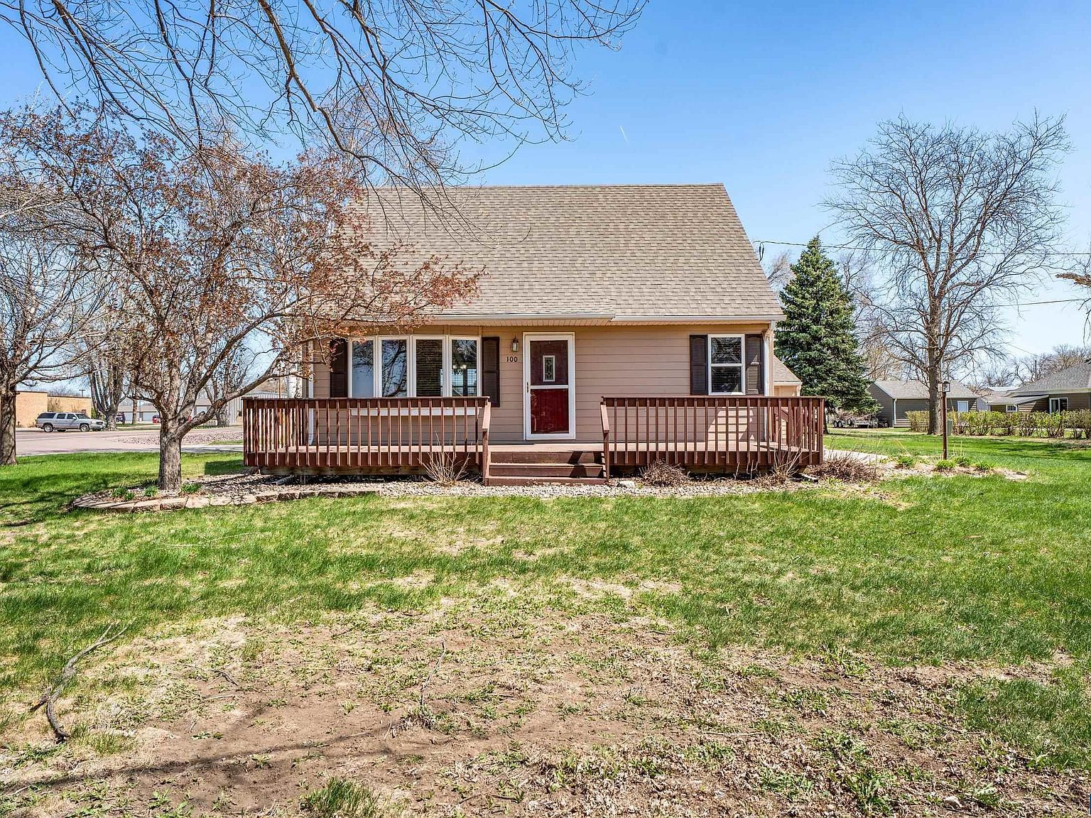 101 S Columbia St Harrisburg, SD 57032 - Thumbnail 3