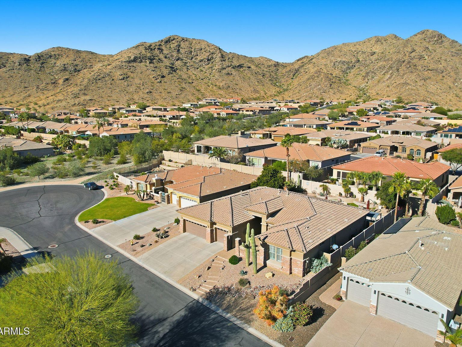 2714 W Briarwood Ter Phoenix, AZ 85045 - Thumbnail 3