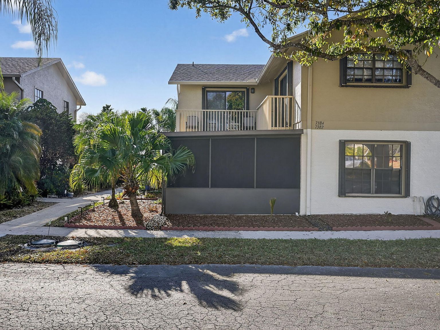 7382 SE Jamestown Ter Hobe Sound, FL 33455 - Thumbnail 3