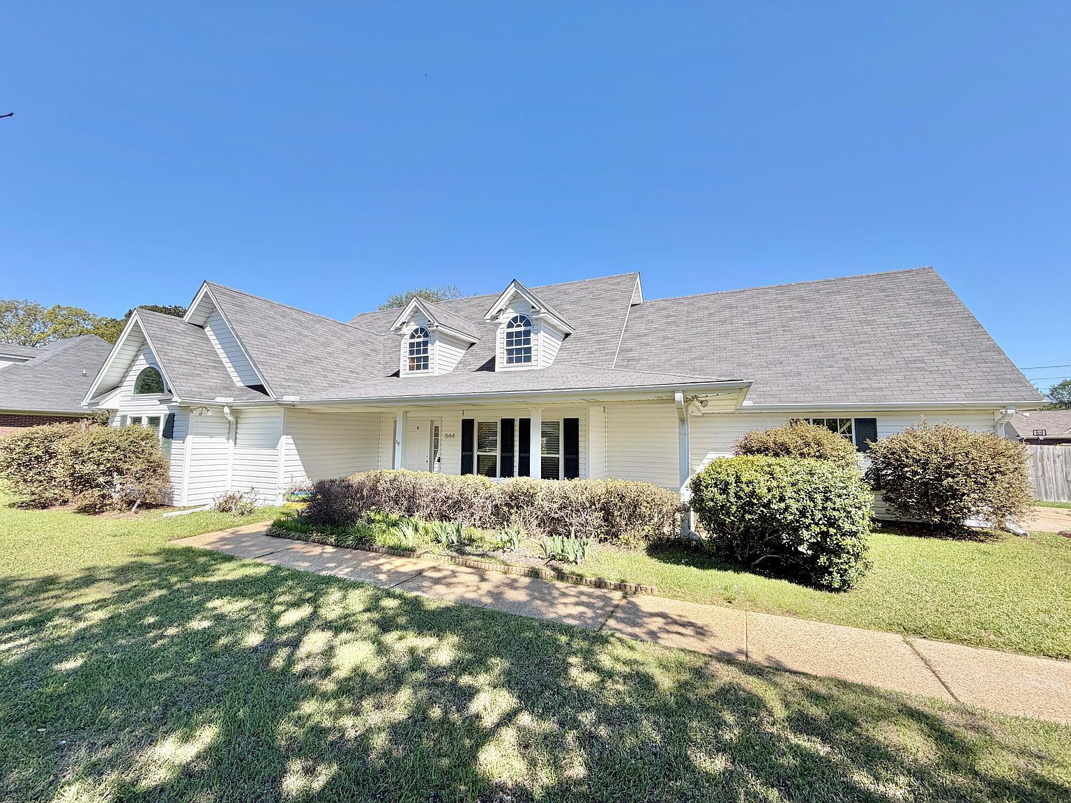 544 Oakdale Dr Columbus, MS 39705 - Thumbnail 3