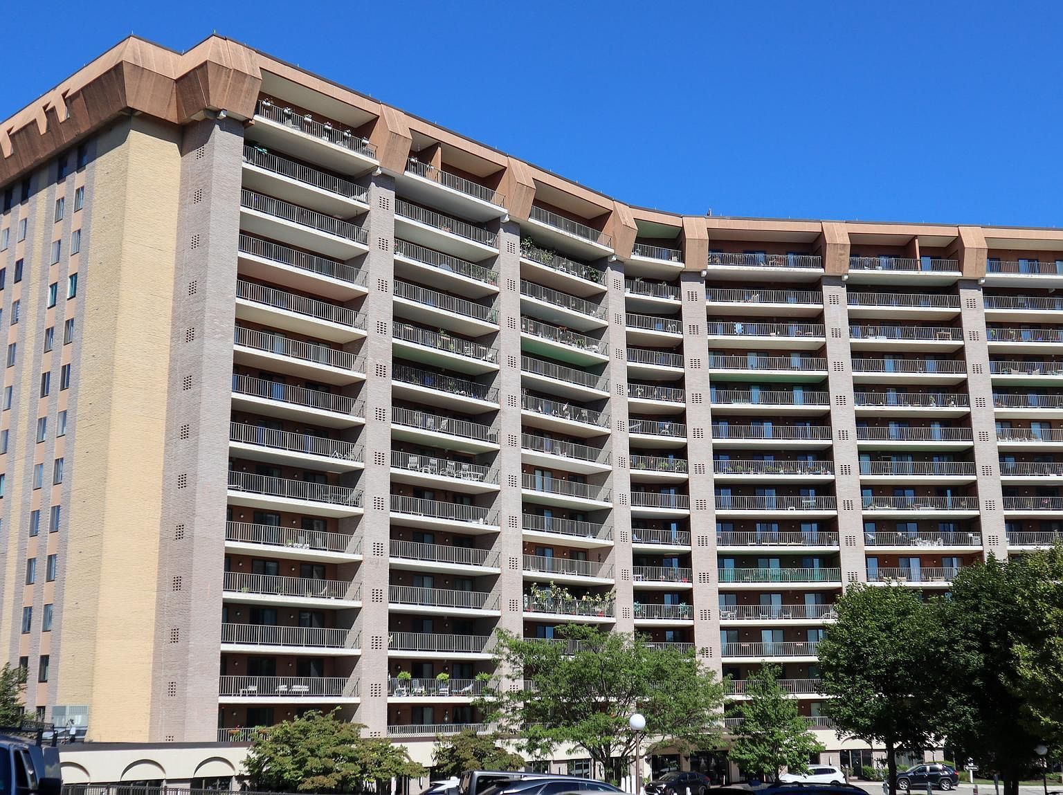 10514 Valley Forge Cir #514 King Of Prussia, PA 19406 - Thumbnail 3