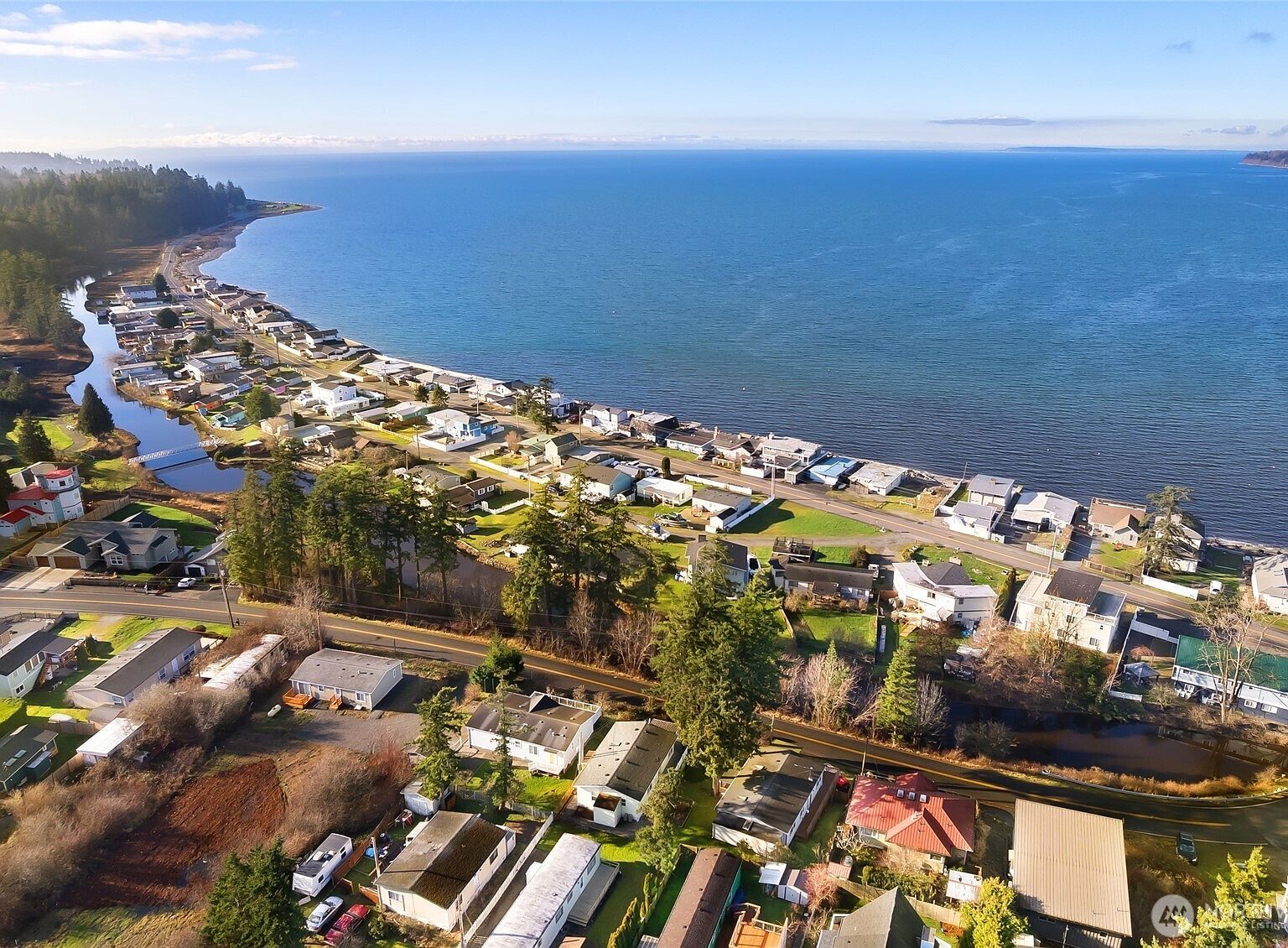 7417 Jackson Rd Blaine, WA 98230 - Thumbnail 3