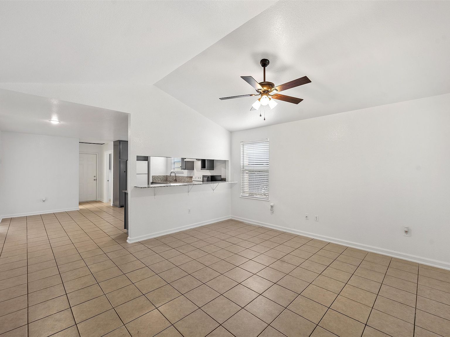 1120 Holt Ave Waco, TX 76706 - Thumbnail 3