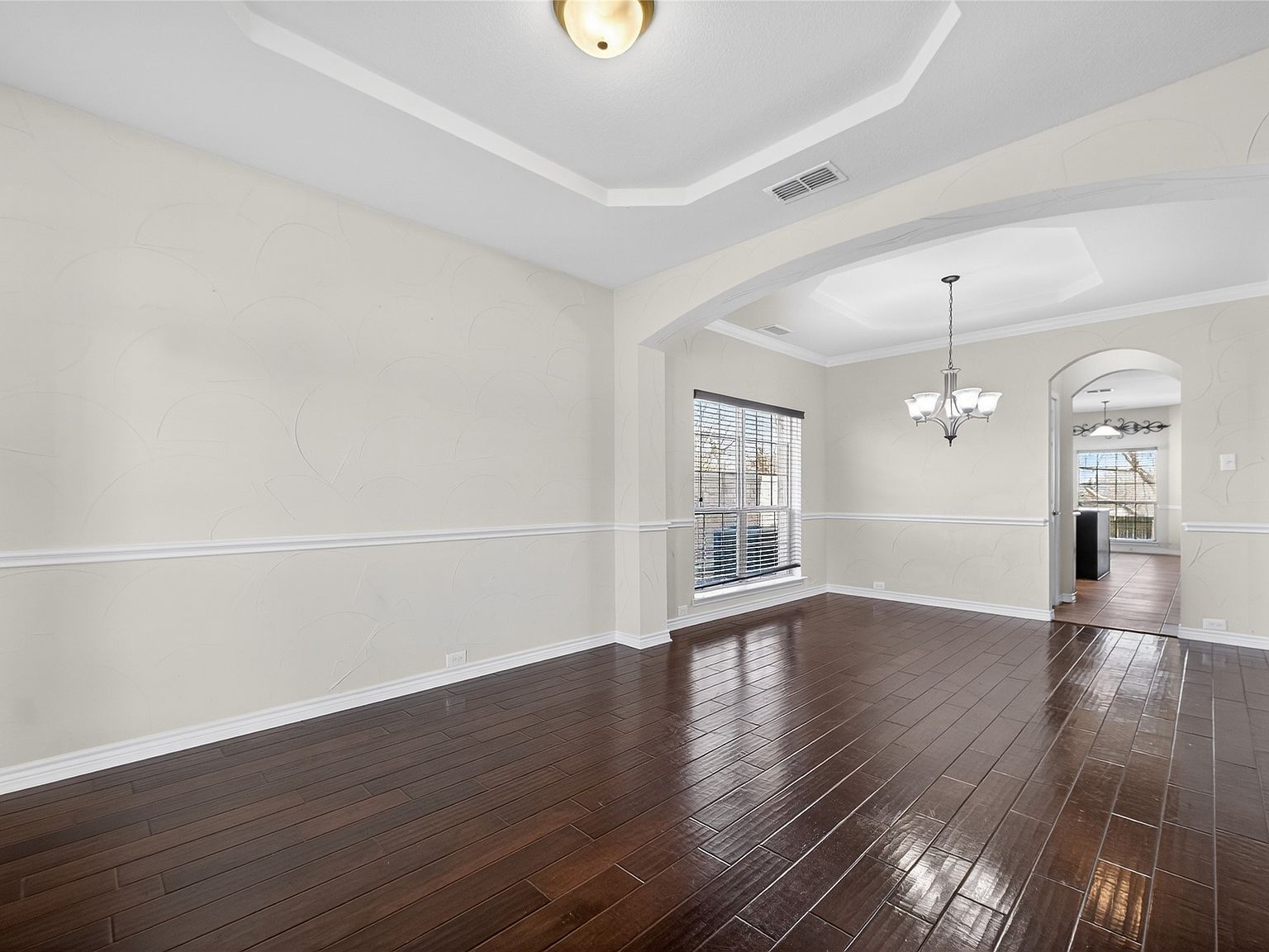 1344 Elise St Cedar Hill, TX 75104 - Thumbnail 3