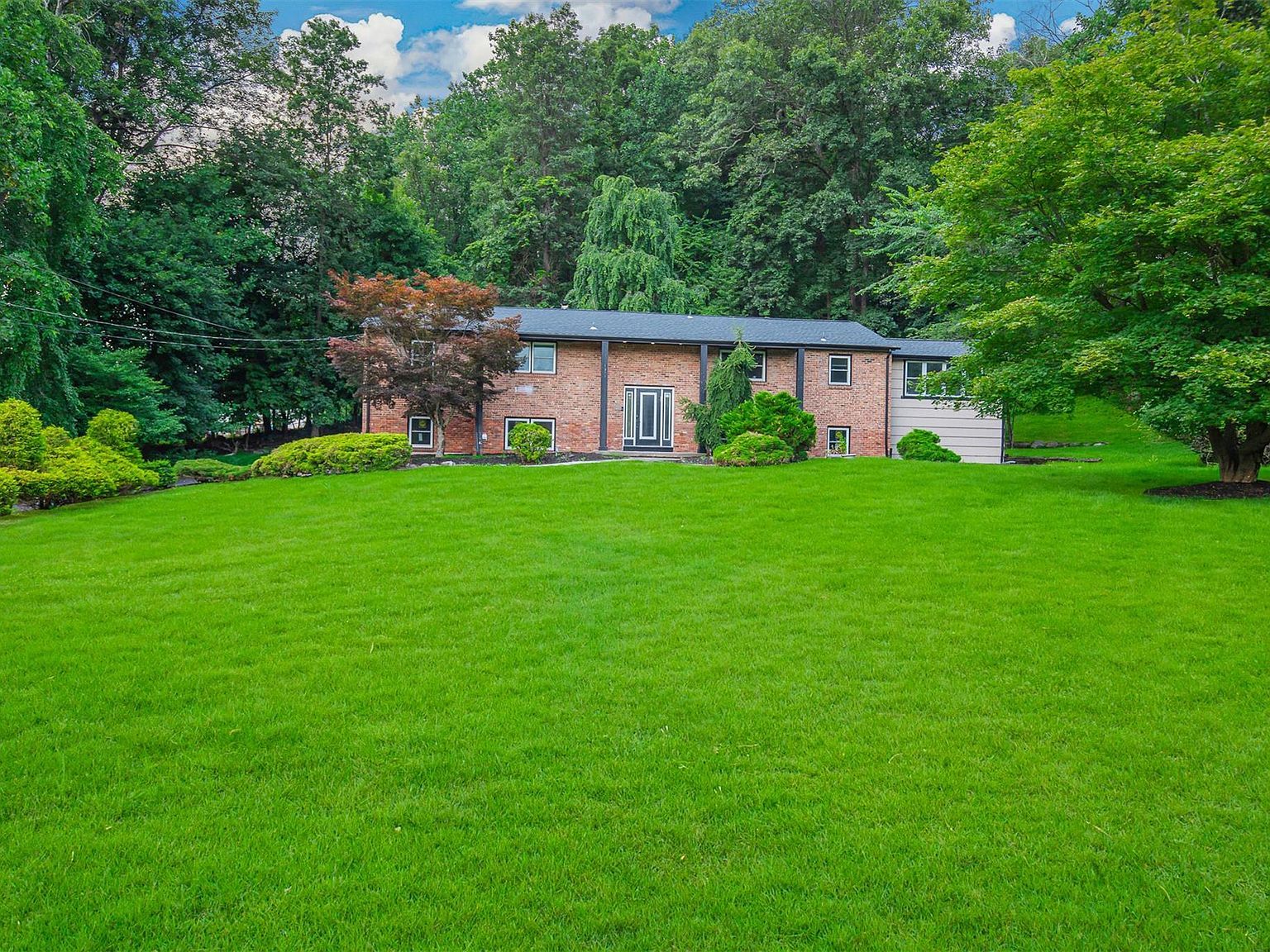 7 Charlotte Dr Spring Valley, NY 10977 - Thumbnail 3