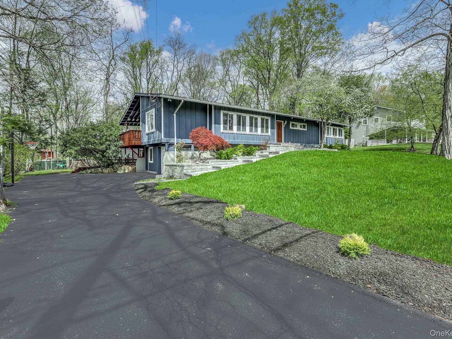 13 Gladwyne Ct Spring Valley, NY 10977 - Thumbnail 3