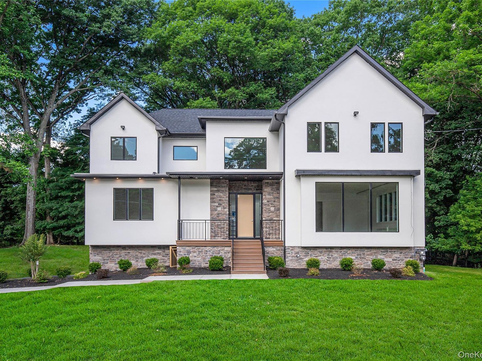 57 Forshay Rd Monsey, NY 10952 - Thumbnail 3