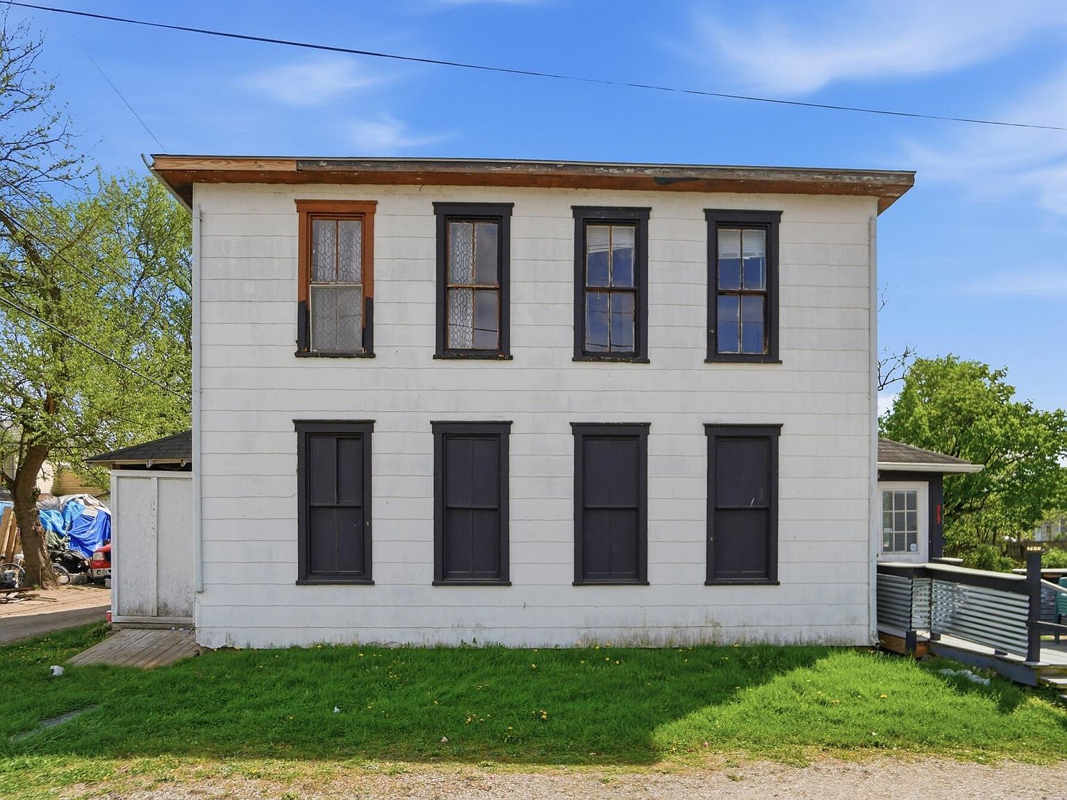 517 Broadway St Springfield, OH 45504 - Thumbnail 3