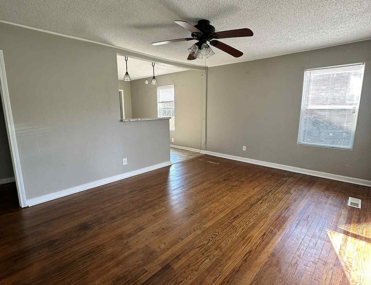 4922 Marylin Ln Chattanooga, TN 37411 - Thumbnail 3