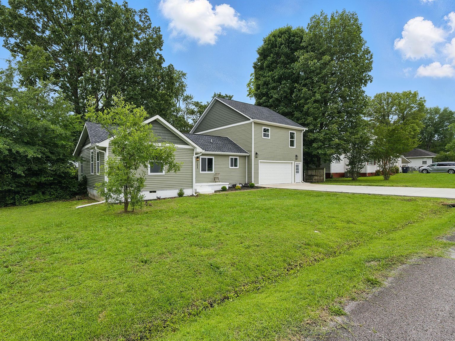 1024 Hurst St Chattanooga, TN 37412 - Thumbnail 3