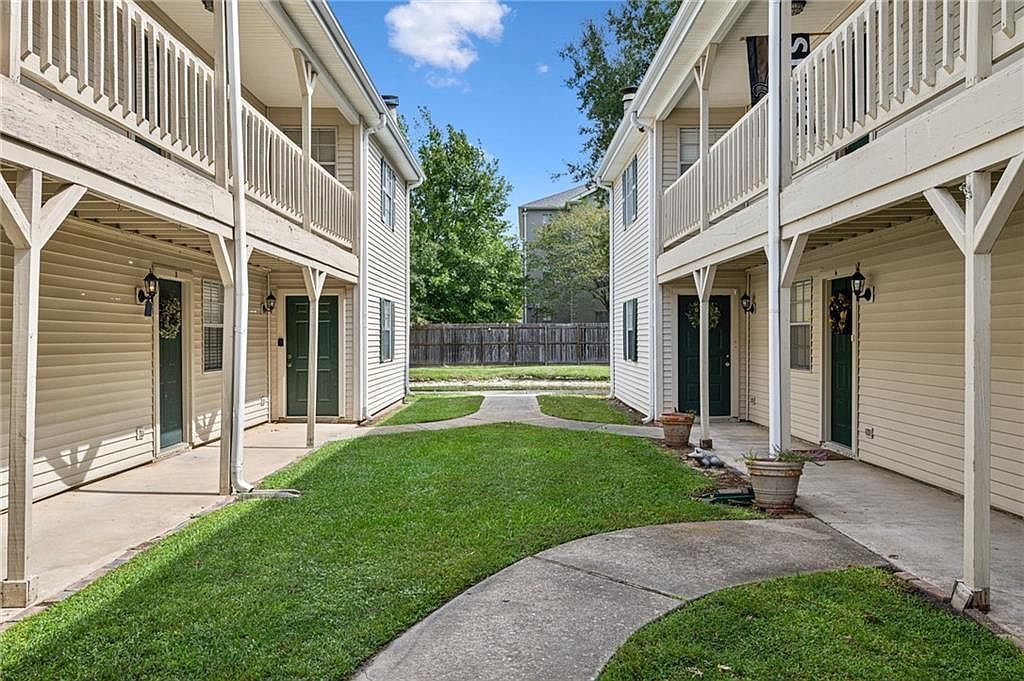 737 Heavens Dr APT 7 Mandeville, LA 70471 - Thumbnail 3