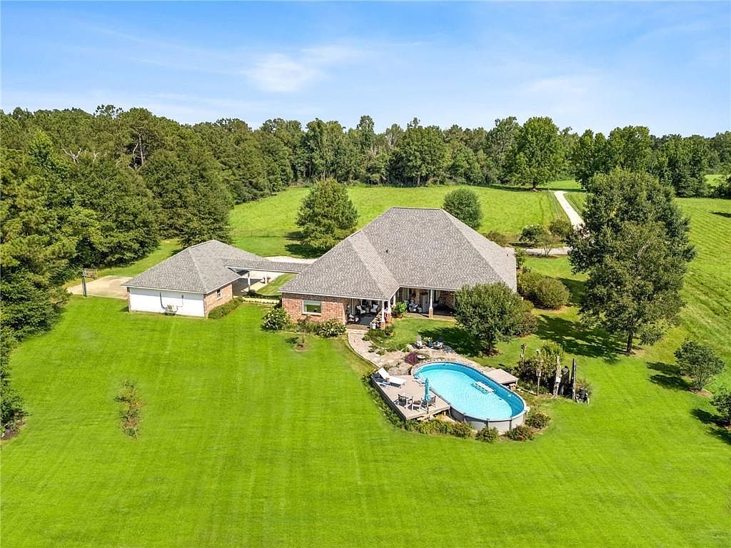 81253 Old Military Rd Bush, LA 70431 - Thumbnail 3