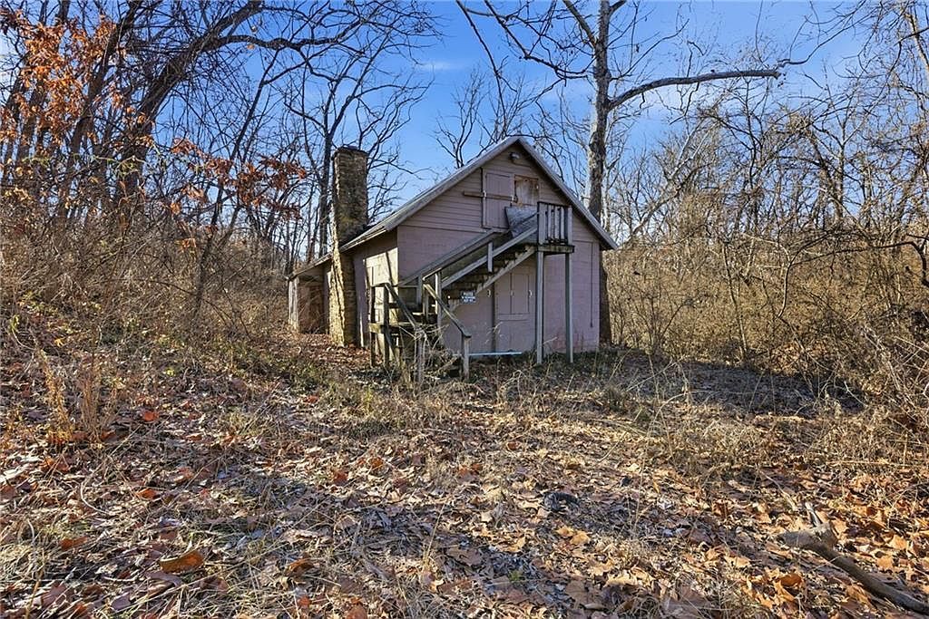 532 N Warren St Warrensburg, MO 64093 - Thumbnail 3