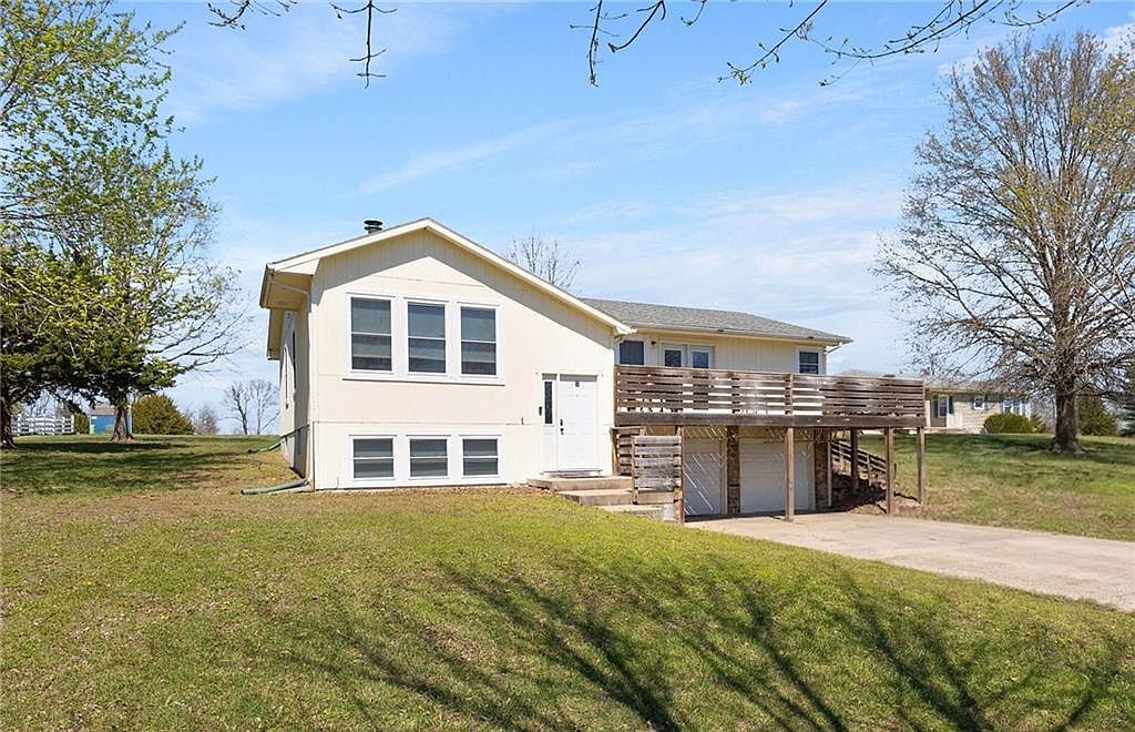 131 NW 191st Rd Warrensburg, MO 64093 - Thumbnail 3