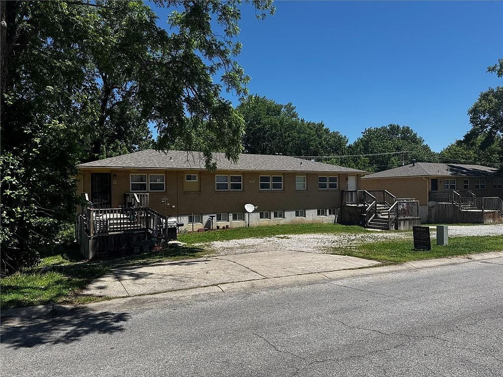 815 Broad St Warrensburg, MO 64093 - Thumbnail 3